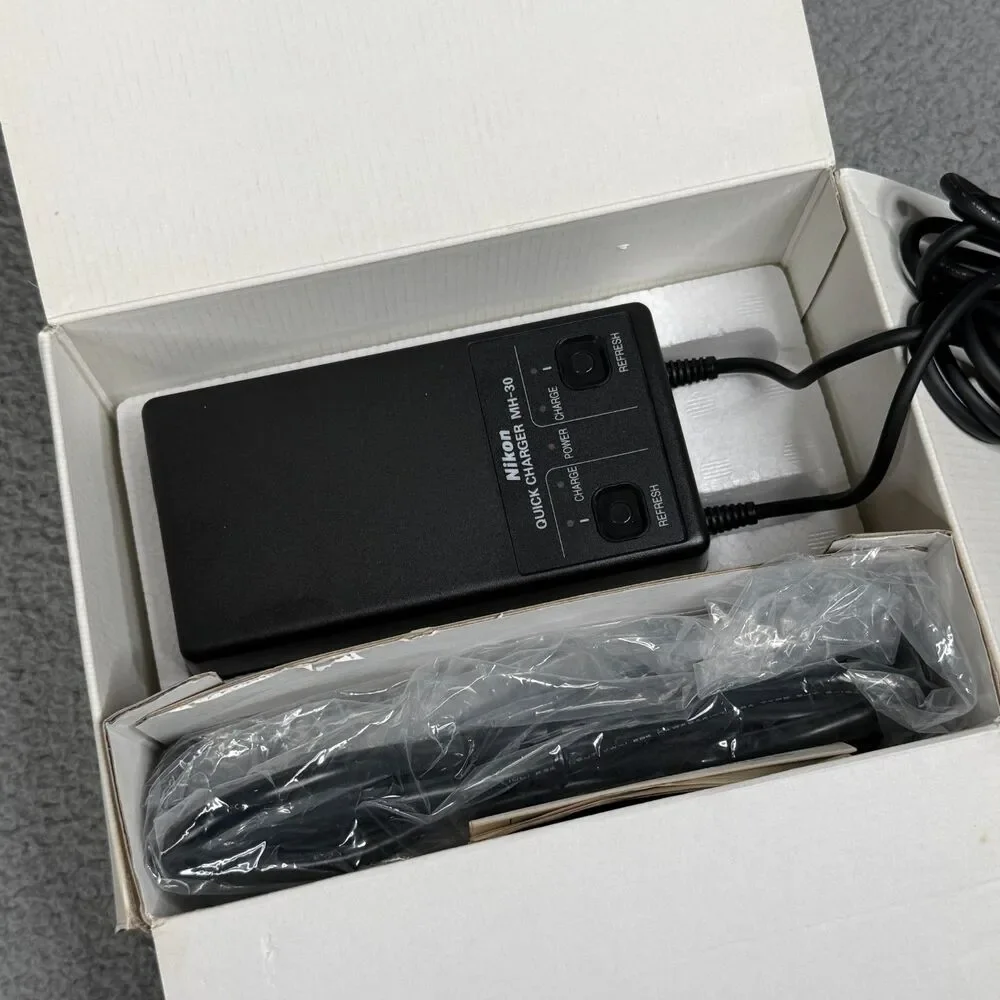 Nikon MH-30 Battery Charger for F5 Genuine OEM w/ Original Box Quick Charge